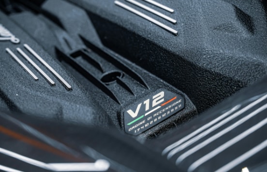 Box Image 1 - Lamborghini