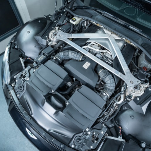 Box Image 3 - Aston Martin
