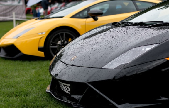Stripe Image - Lamborghini